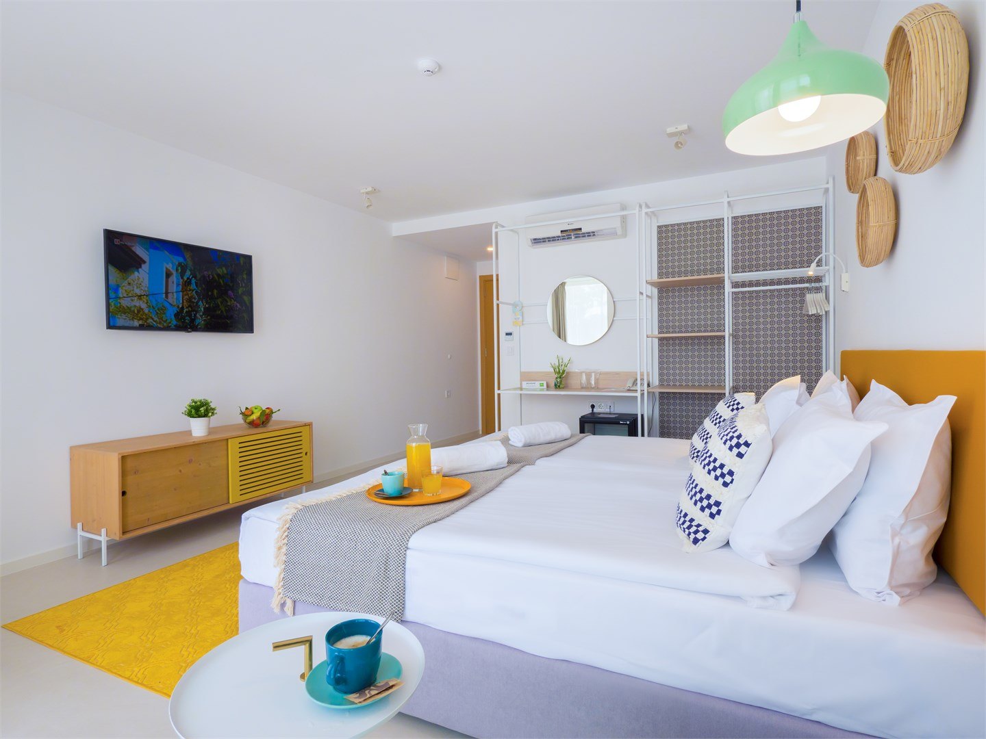 About Ibis Styles Golden Sands Roomer Hotel