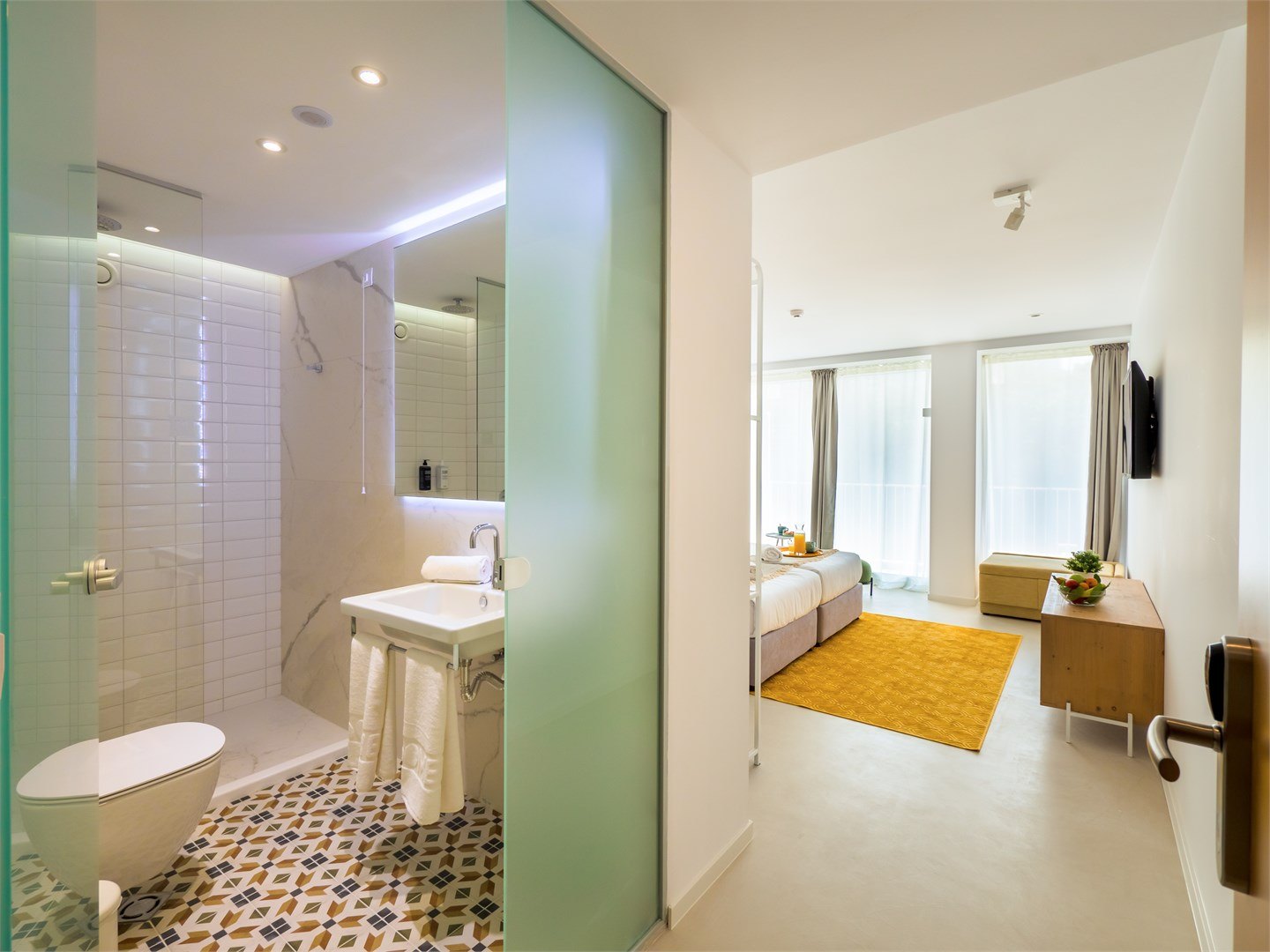 Ibis Styles Golden Sands Roomer Hotel
