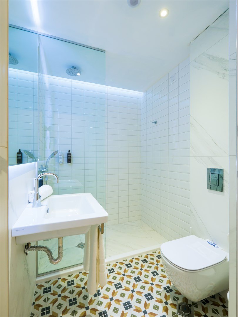 Ibis Styles Golden Sands Roomer Hotel